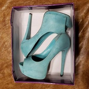 Turquoise Heels